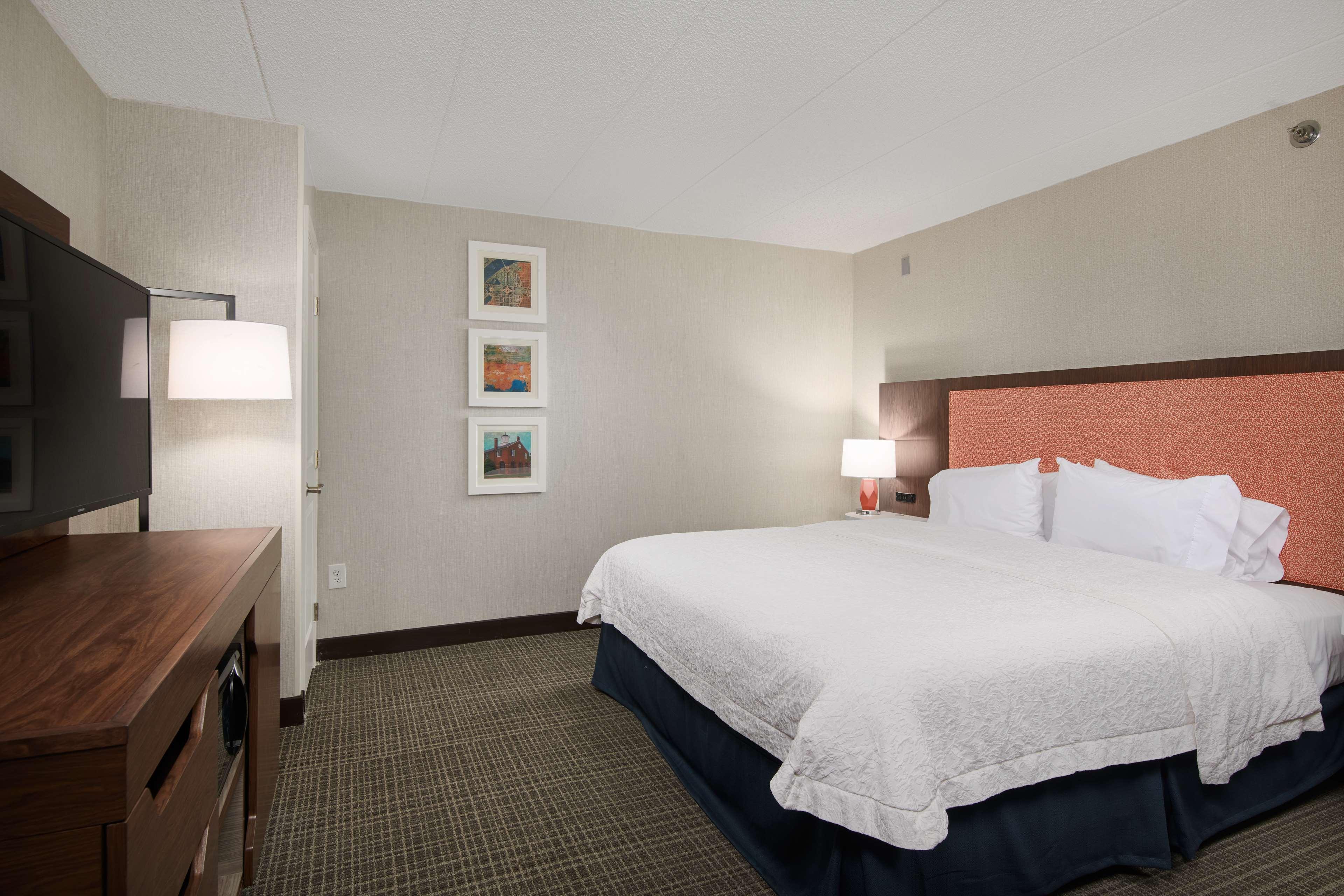 Hampton Inn Fairfax City Extérieur photo