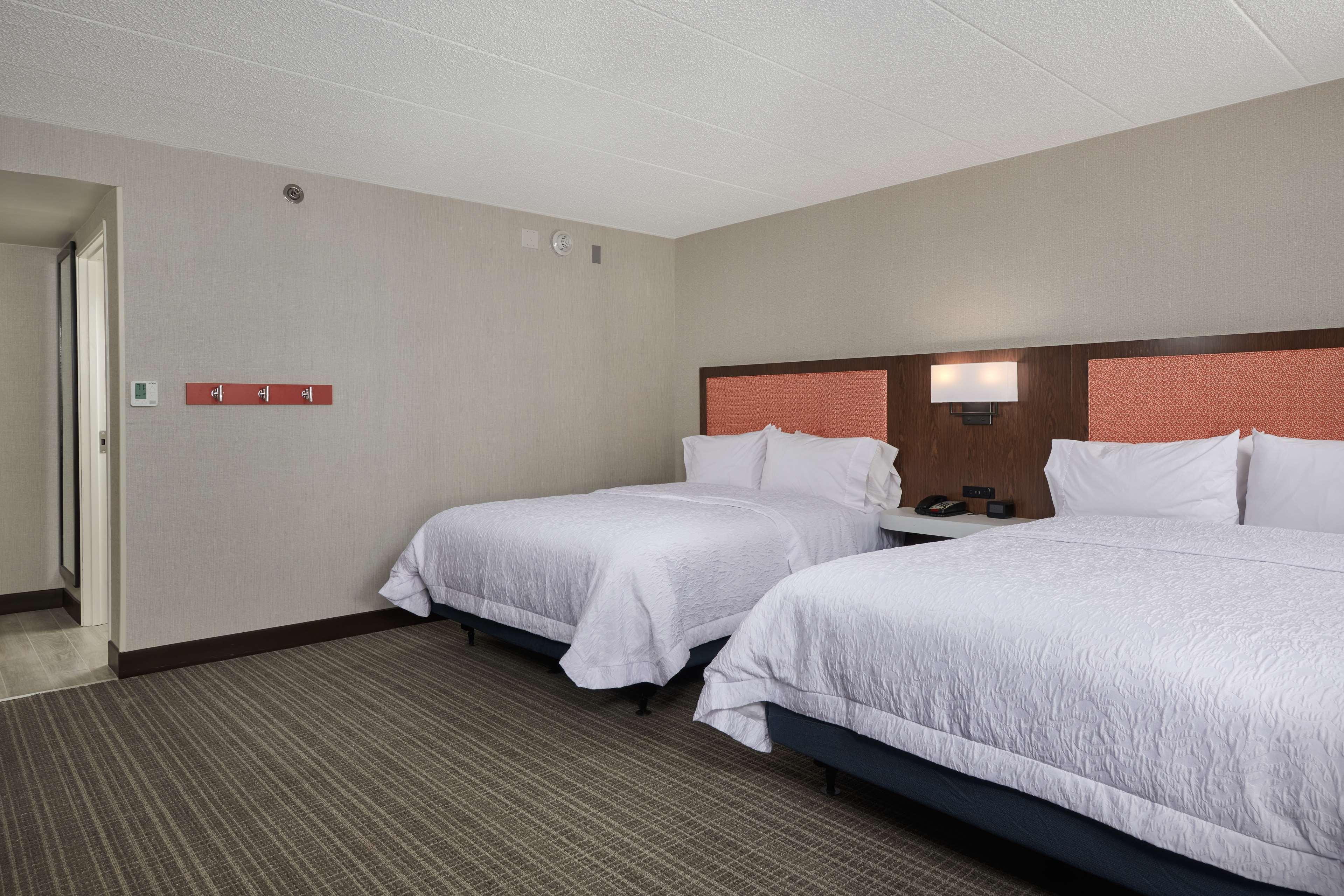 Hampton Inn Fairfax City Extérieur photo