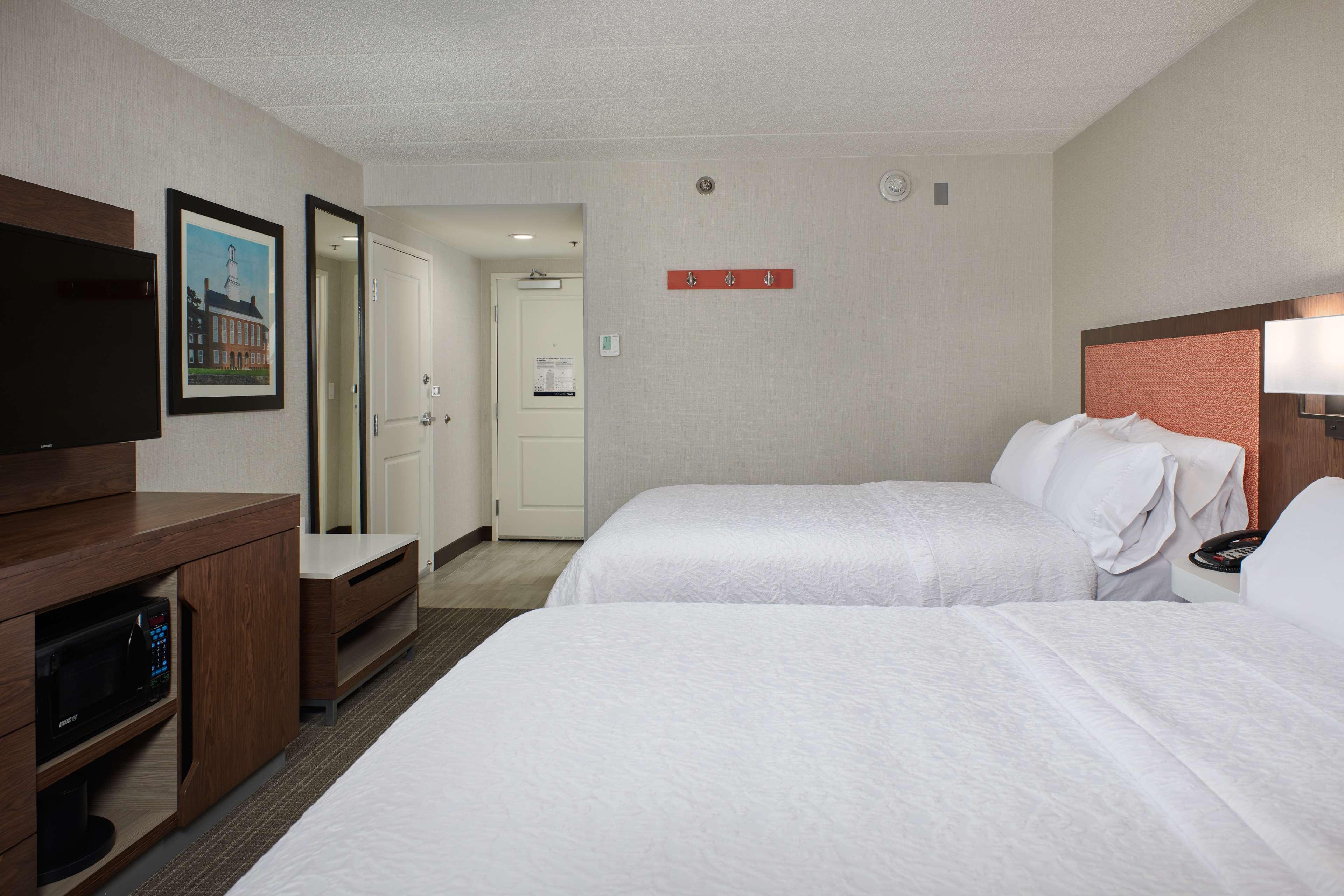 Hampton Inn Fairfax City Extérieur photo