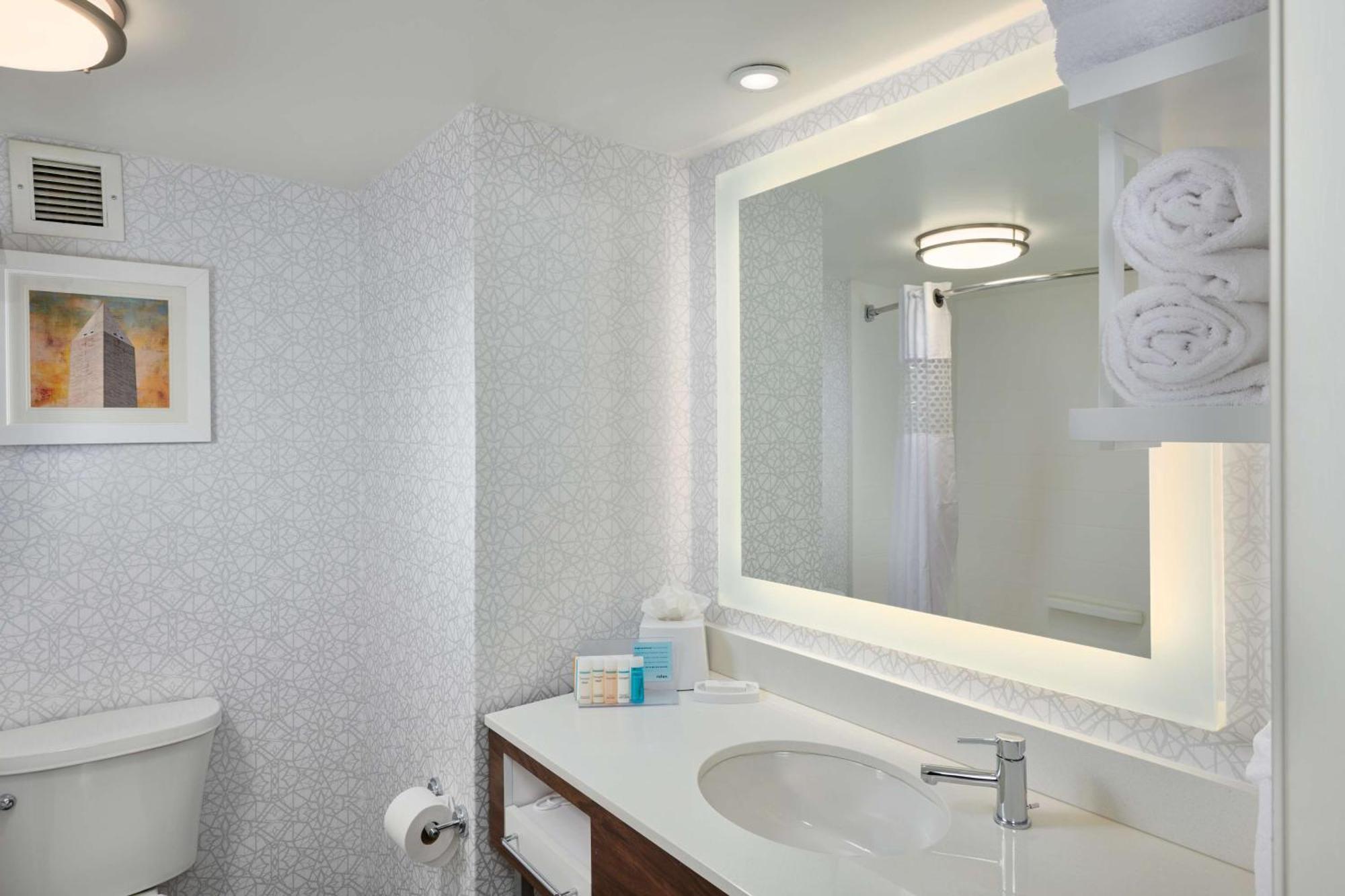 Hampton Inn Fairfax City Extérieur photo