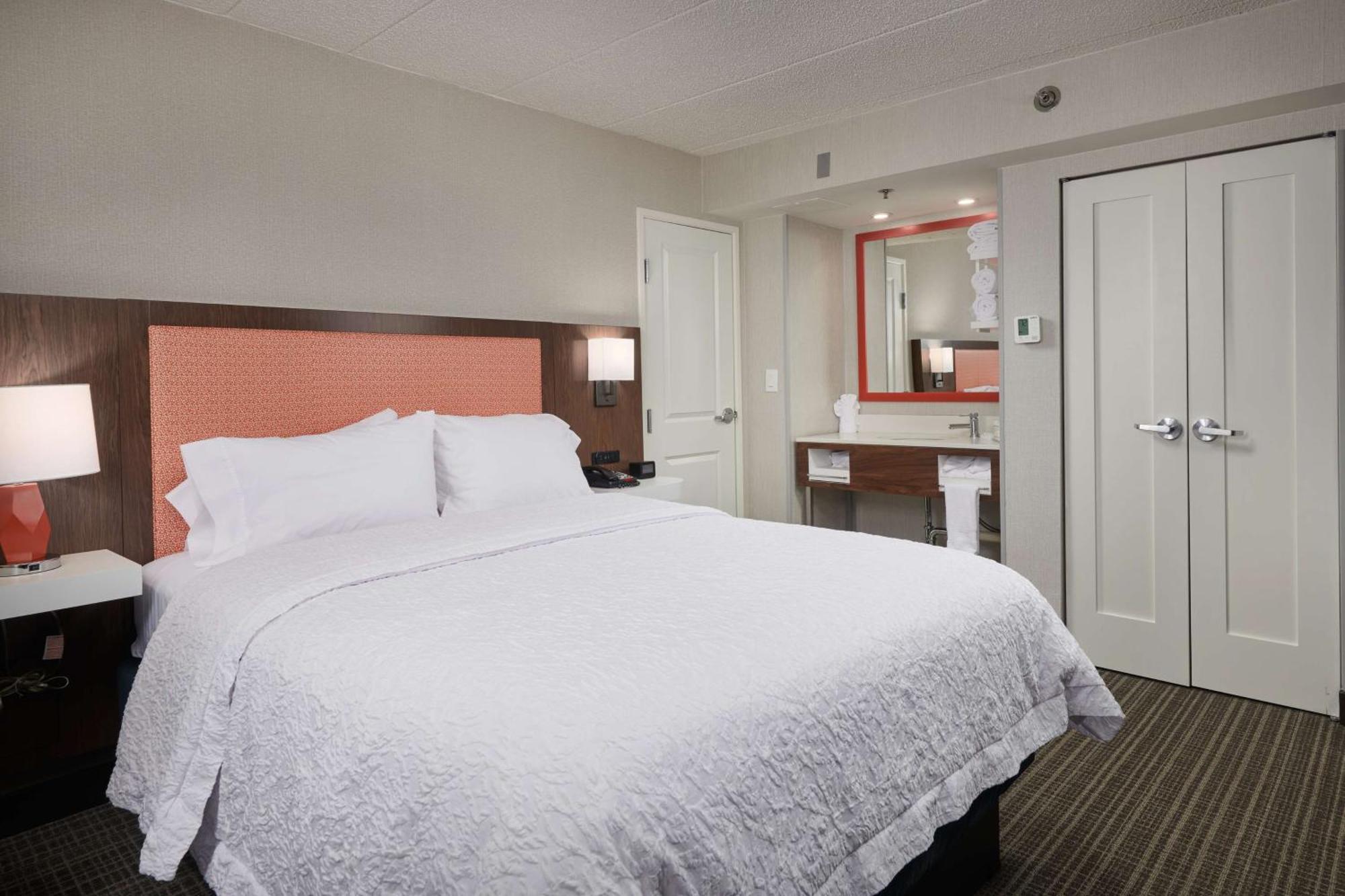 Hampton Inn Fairfax City Extérieur photo