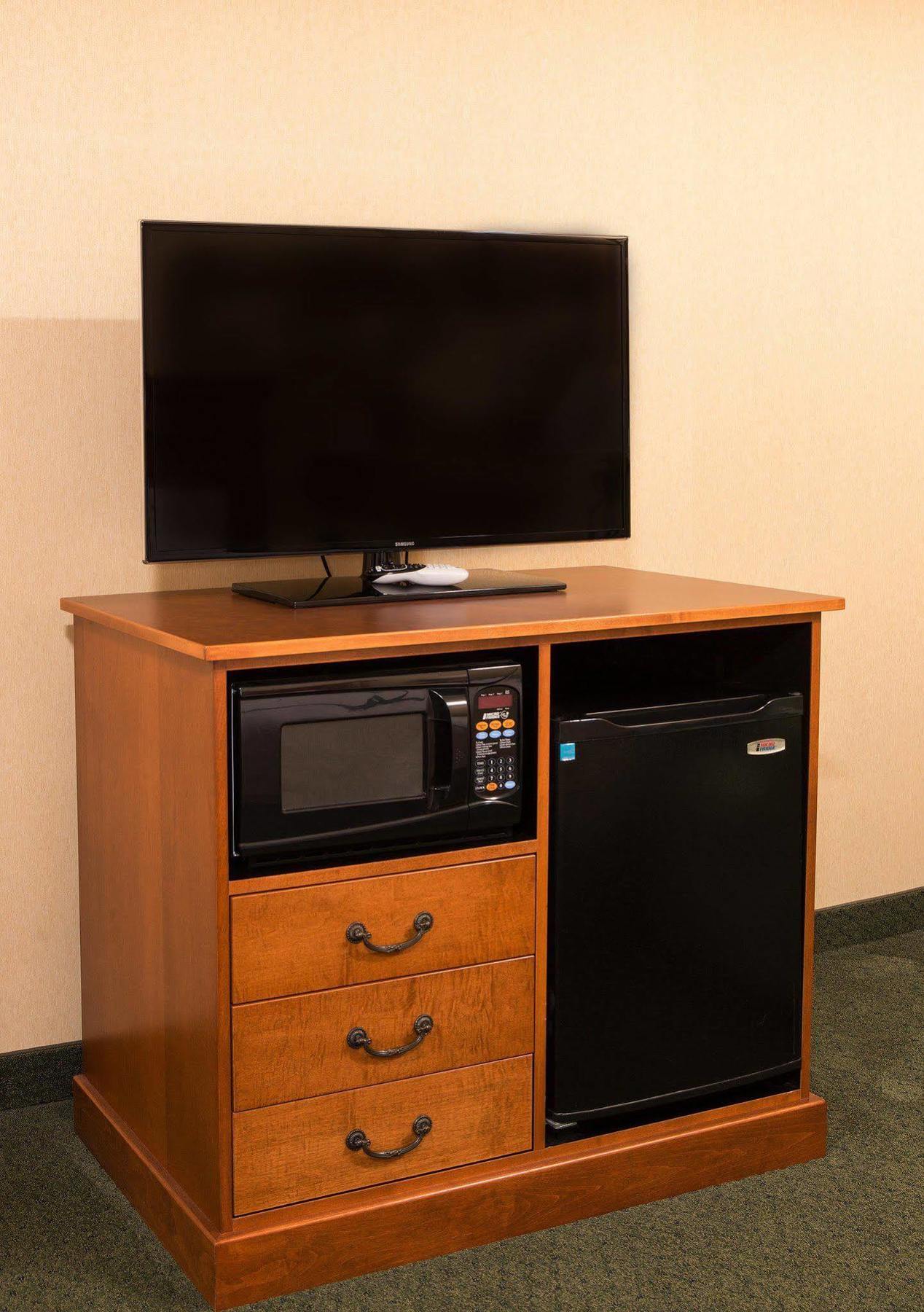Hampton Inn Fairfax City Extérieur photo